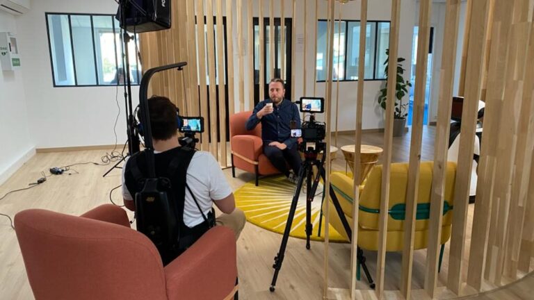 Comment bien préparer une interview vidéo ? - Animoz Films